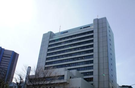本社勤務